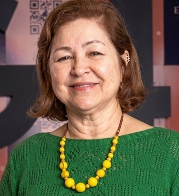 Claudia Cisneiros